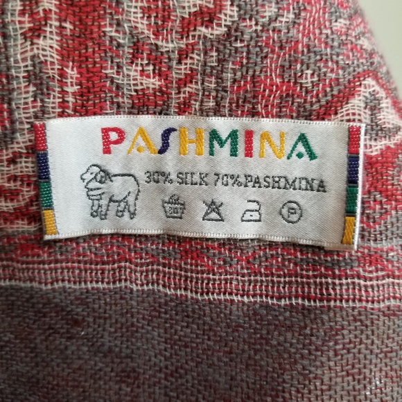 Pashmina and Silk Scarf/Wrap - Picture 2 of 5